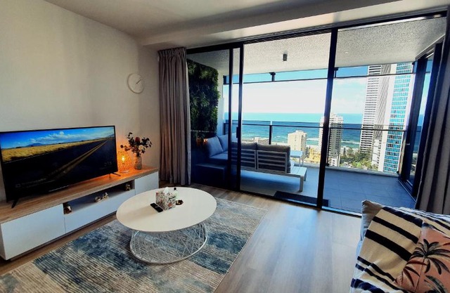 OceanView Oasis 2BR Apt - 5Mins to Beach - Family Resort