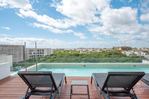 Rooftop The Beach 