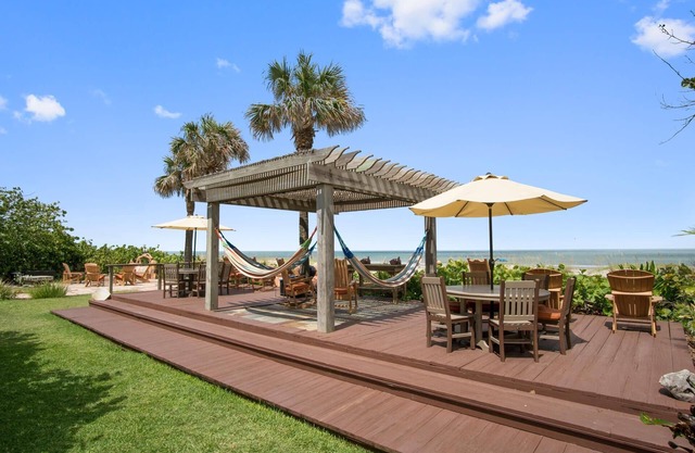 Oceanview - Two Bedroom at Beach Place Guesthouses
