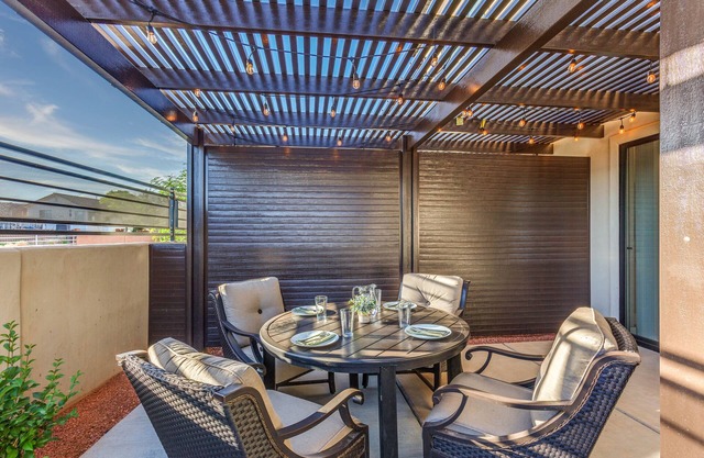 Ocotillo Springs Resort 47| Brand New Home-Private Hot tub, BBQ Grill, Ping Pong, & Resort Pool