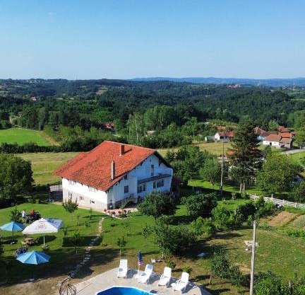 Odmor na selu Babajić