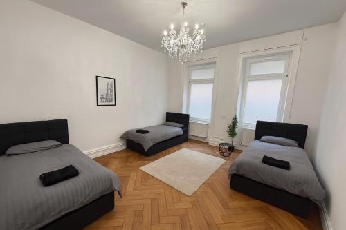 Offenbach 200m2 12 Personen O1