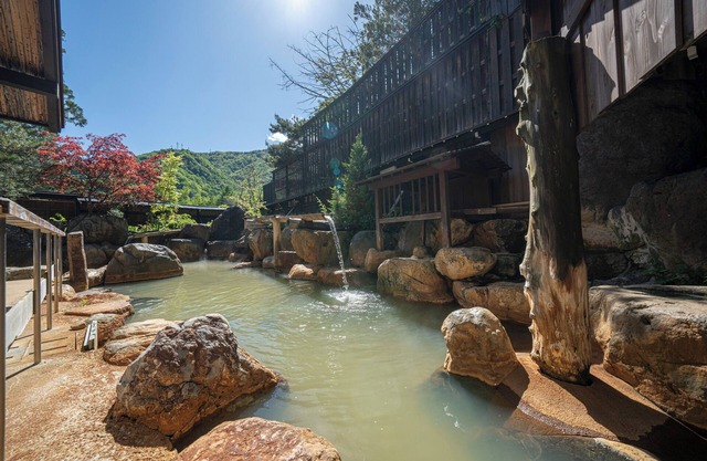 Okuhida Hot Spring Hirayukan