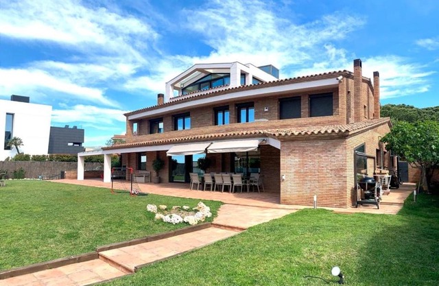 Olala Gava Beach Villa