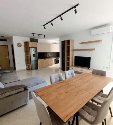 Old Beach Apartments 2