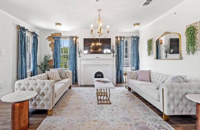 Old Spanish House | Madeleine Suite C | Captivating Blend of History | Beach! | Fire Pit! | Downtown! | Golf Cart!