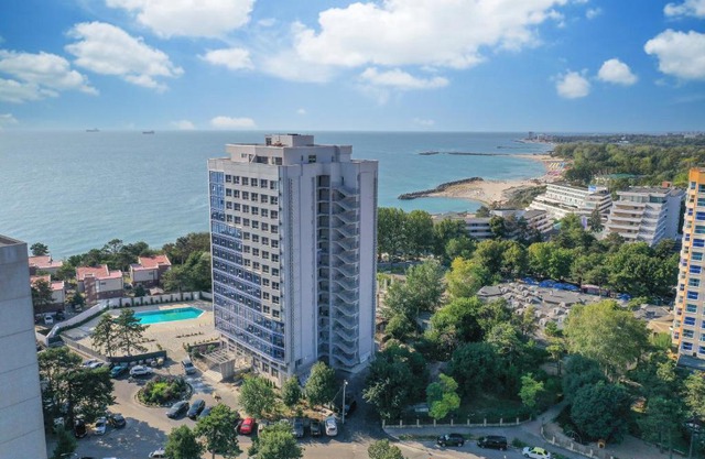 Olimp Sea View Apartments Etajul 10