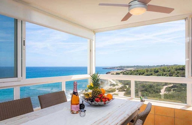 On the BEACH plus POOL! Breathtaking view!