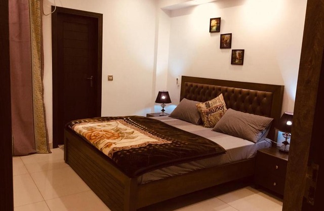 One Bed Independent Furnished Apartment