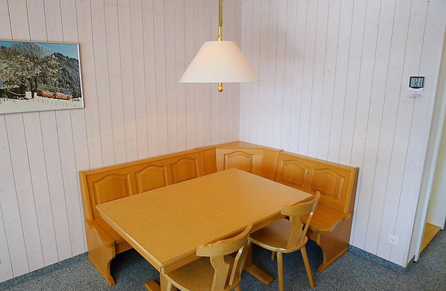 One bedroom Apartment, sleeps 4 in Rigi Kaltbad with WiFi