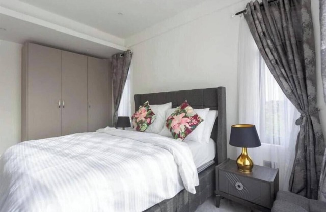 One-Bedroom Apartment/2 units