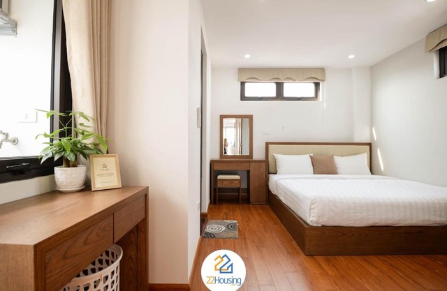 ONE BEDROOM APARTMENT IN LINH LANG STREET-CODE 51-701
