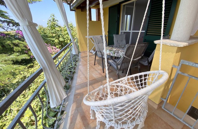 One bedroom apartment with terrace and sea view Lovište, Pelješac (A-10197-a)