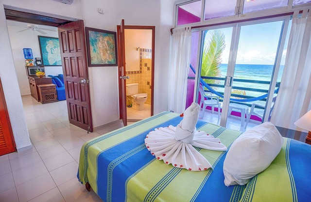 One Bedroom Beachfront Efficiency Apartment