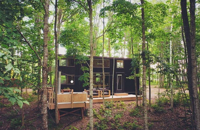 Open Air Outpost - Aldo Tiny Cabin