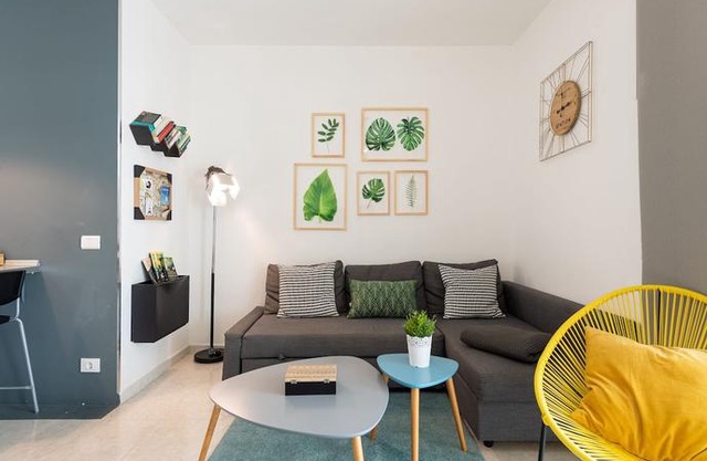 OPEN TERRACE FREE BIKES by Living Las Canteras