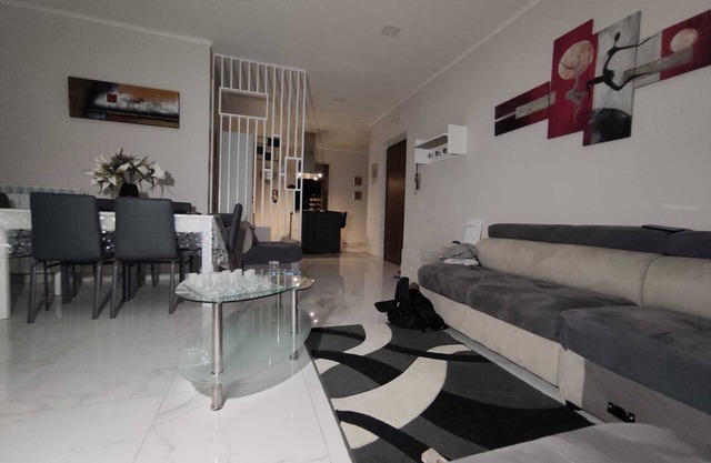 OPLONTI HOME