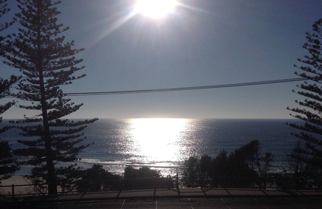 Opposite Little Beach - Amazing Views of Pacific Ocean! WiFi