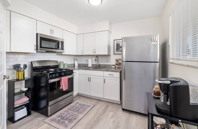 Orchard Arc - 2BR 1BA Apt near NCH