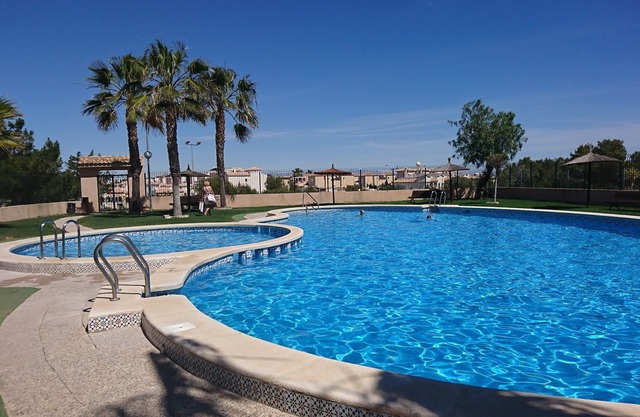 Orihuela - Sleeps 6 - Pool - Parking - PetFriendly