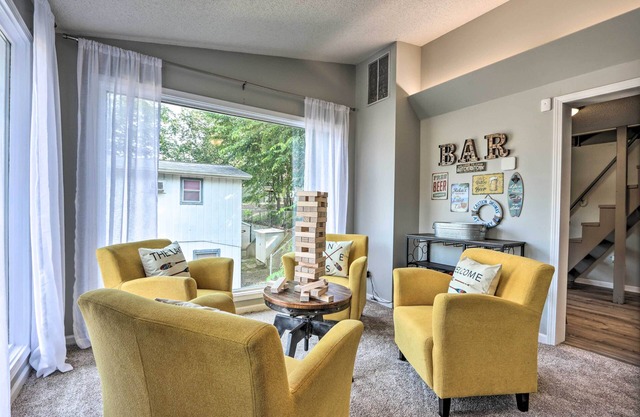 Osage Beach Family Hideaway on No-Wake Cove!
