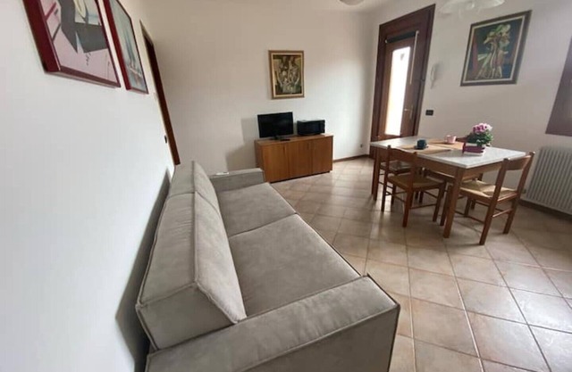 OTB 2 - Cozy accommodation for 4 people between Venice and Treviso with 2 Terraces