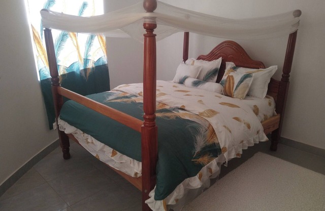 Otogo Guest House - an oasis of peace in the countryside just 10 minutes from the center of Gulu.