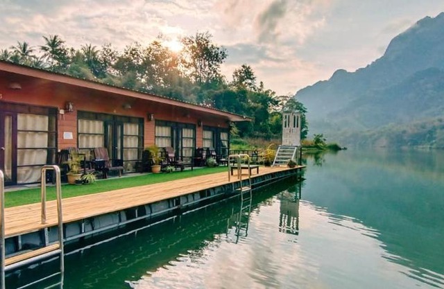 Ou River House, standard