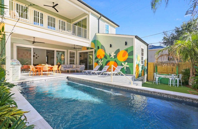 Outdoor Living in New Orleans | Heated Pool