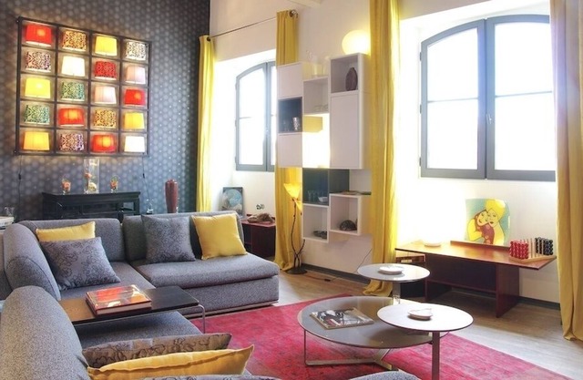 Outstanding apartment with parking space, elevator and AC, perfect location