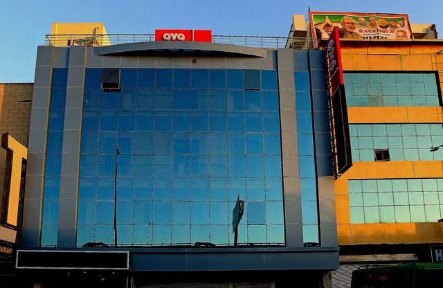 OYO 725 Hotel Wow Inn