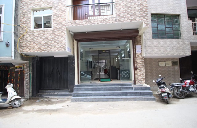 OYO 9273 Surya Palace