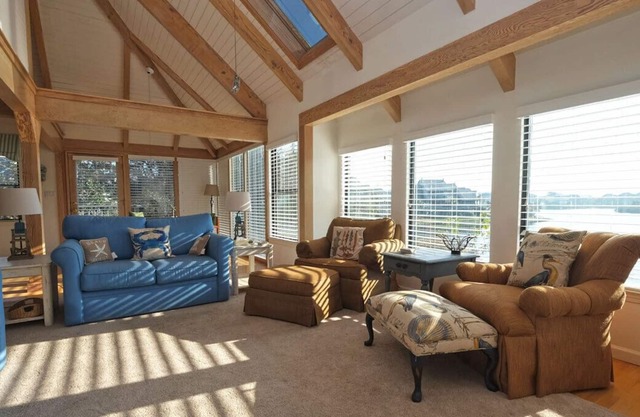 Oyster Catcher 374 3BR 3BA Villa w Kitchen
