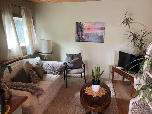Oysterbeds offers our Oyster Suite