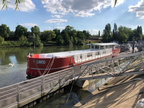Péniche Liberté