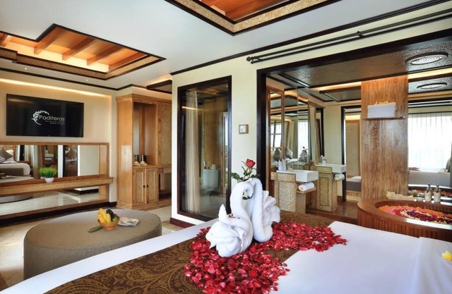 Paditeras Romantic Luxury Suite in the heart of Seminyak