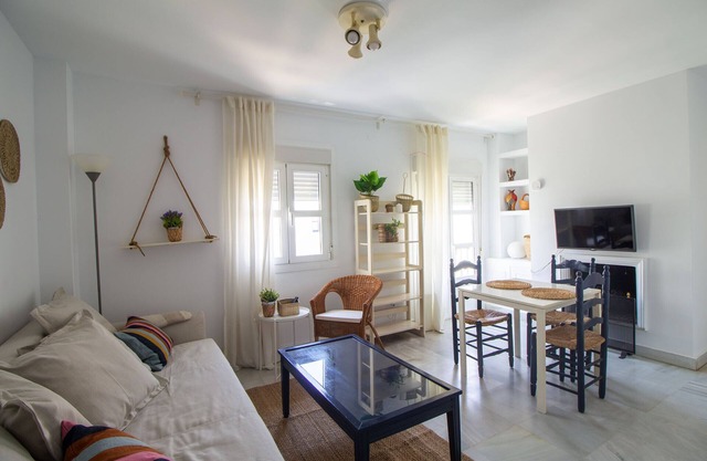 Palacios 14 - One Bedroom Apartment, Sleeps 4