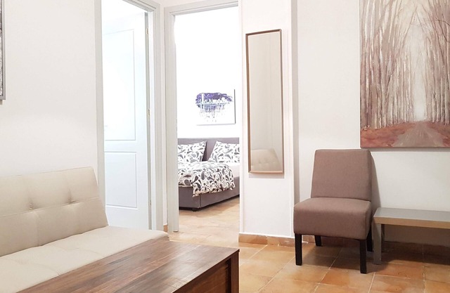 Palette Apartment (Terracotta) - Athens Center, 3 BD, 2 BATH