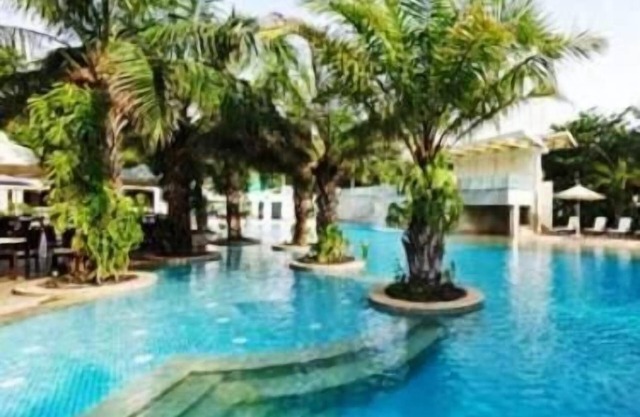 Palm Meadows Resort