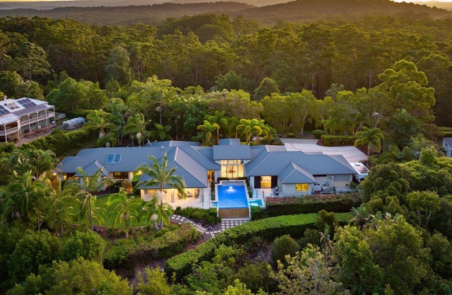 Palm Noosa Hinterland
