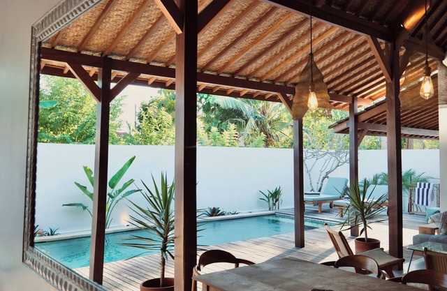 Palm Paradise