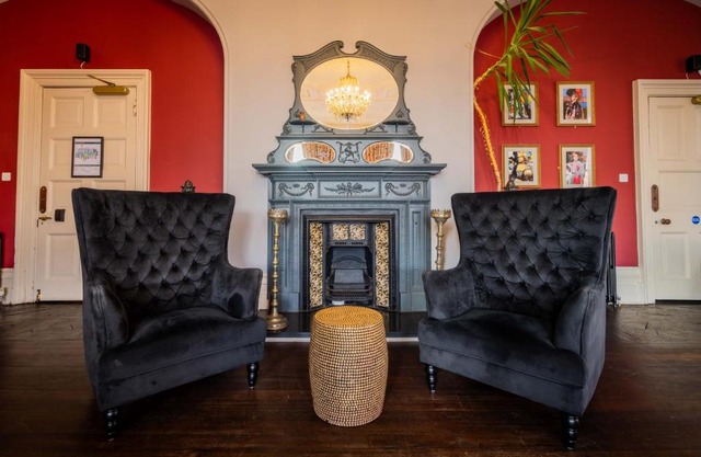 Palmers Lodge Swiss Cottage