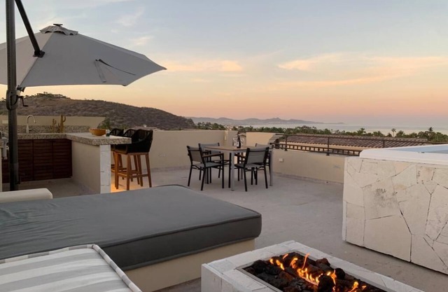 Palmilla Dunes Luxury Penthouse with 360° Rooftop Mountain and Ocean Views!