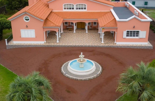 Paradise Guest House