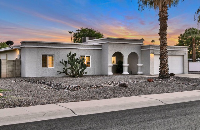 Paradise ★ Pool Home in Scottsdale