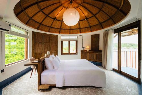 Paradise Retreat Hon Son