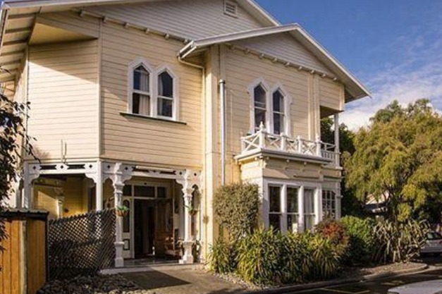Paradiso Backpackers