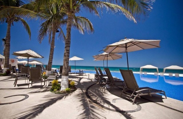 Park Royal Mazatlan Original Junior Suite for Weekend Getaway