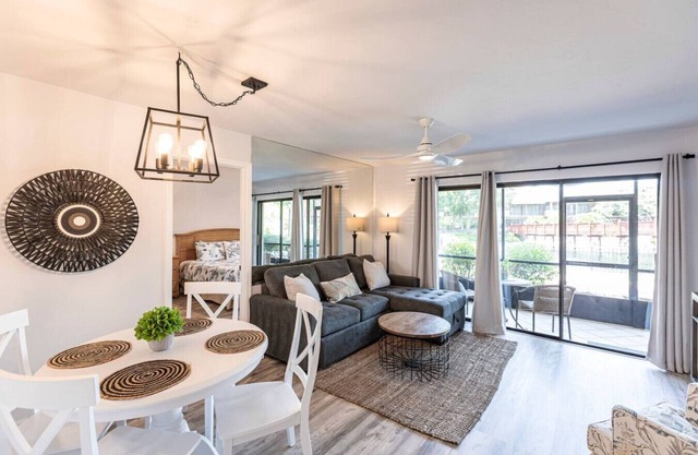 Park Shore Resort-Deluxe Condo 1st FloorBLDGE #134