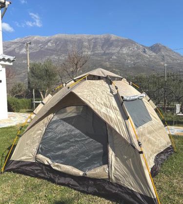 Parking& Campsite Bakiaj